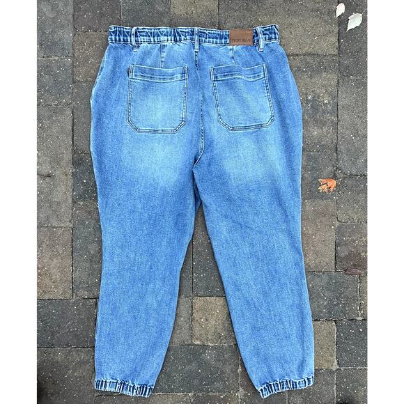 Judy Blue high rise jogger jeans plus size 20x28 - Picture 5 of 5